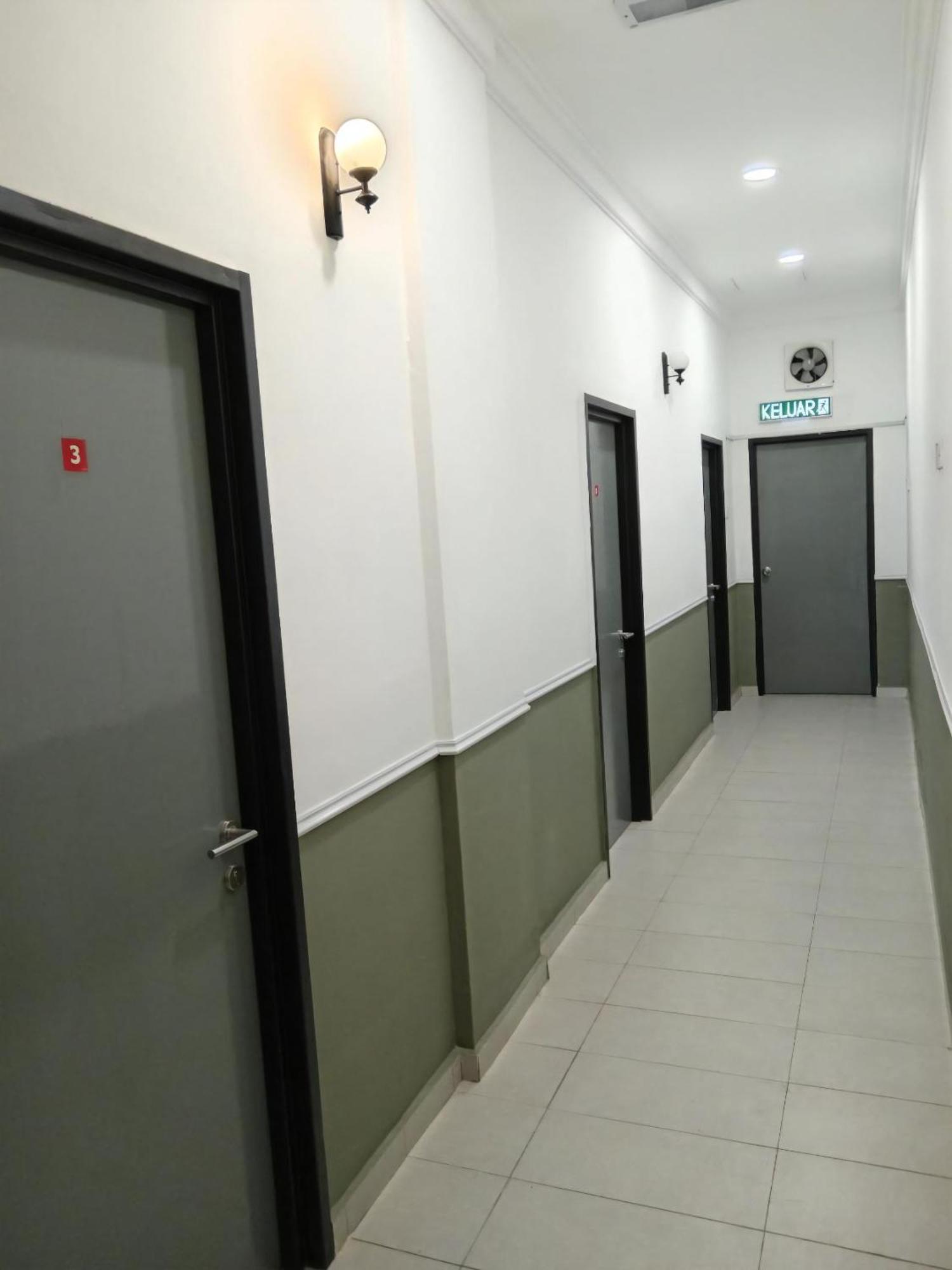 Hotel Seri Intan טמפין מראה חיצוני תמונה